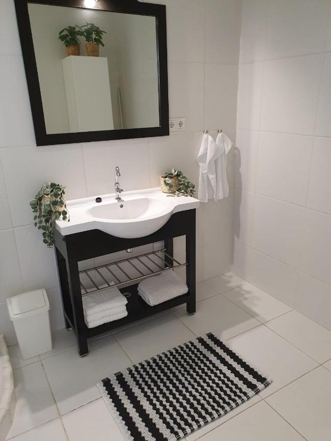 A2 Apartment Budget At Jan Thiel Curacao Exteriör bild